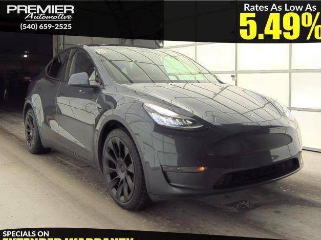 TESLA MODEL Y 2021 5YJYGDEE3MF064552 image